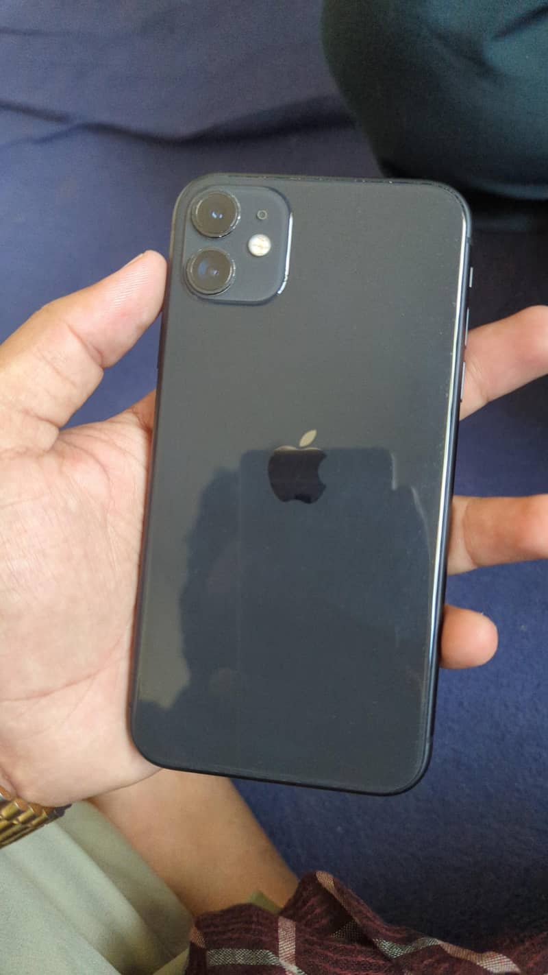 Apple iPhone 11 0