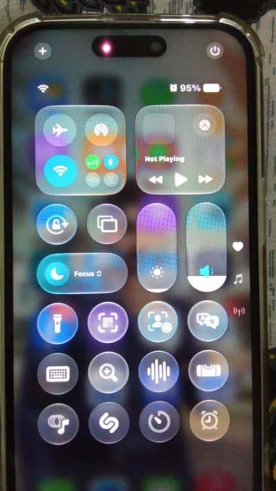 Apple iPhone 15
