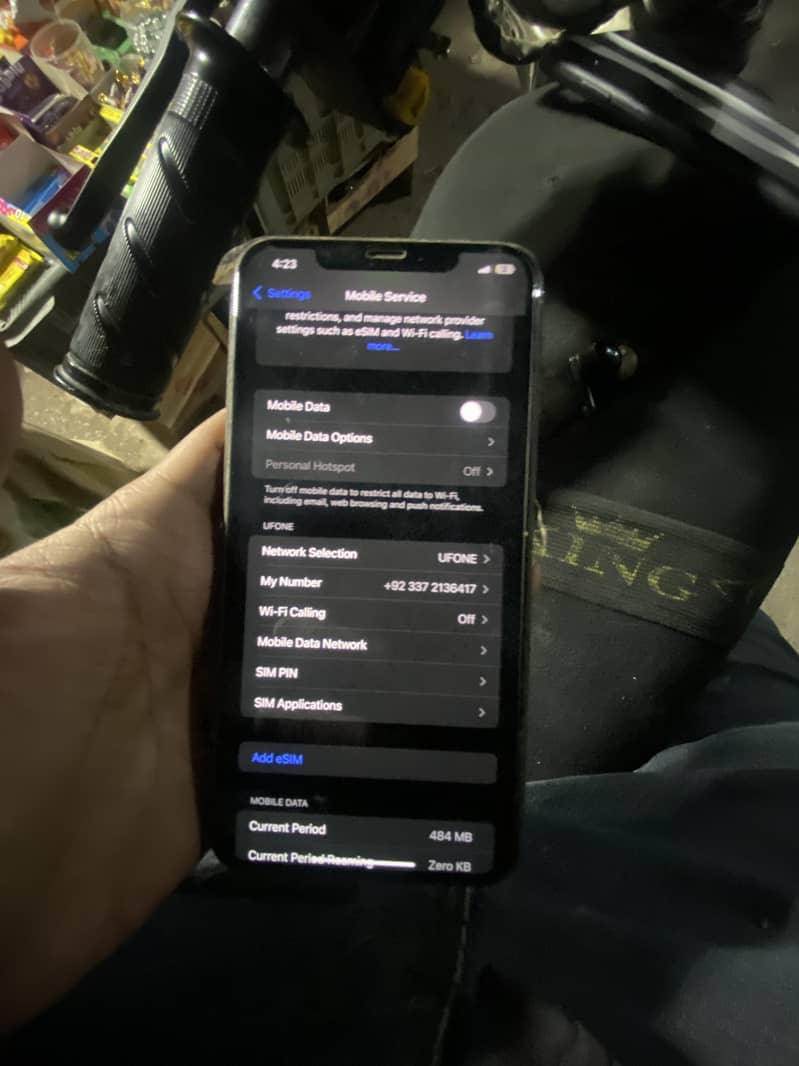 Apple iPhone Xs max 2