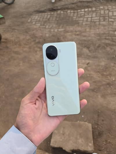 Vivo V40e  5G   8/256