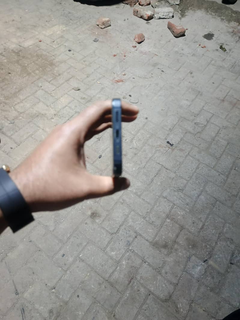 Apple iPhone 14 1