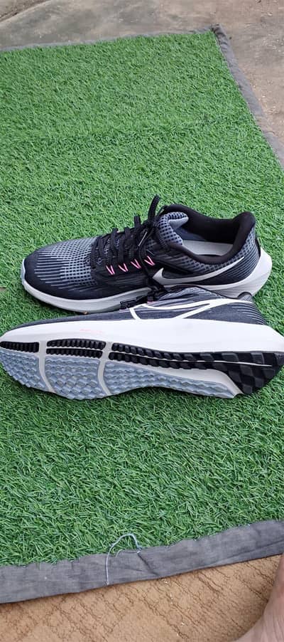 Nike Air Zoom Original Shoes Size 10