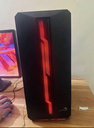 Gaming Pc RYZEN 3600X WITH 6650XT