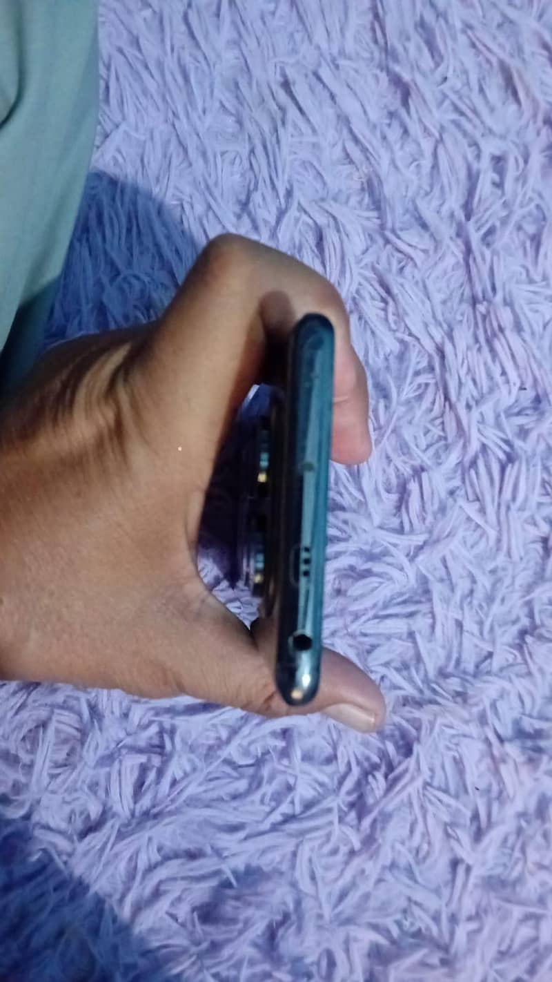Xiaomi Redmi Note 14 Pro 1