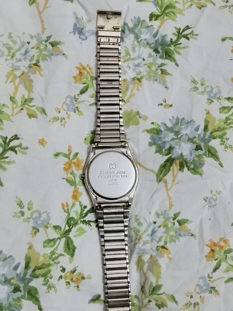 good condition watches 1
