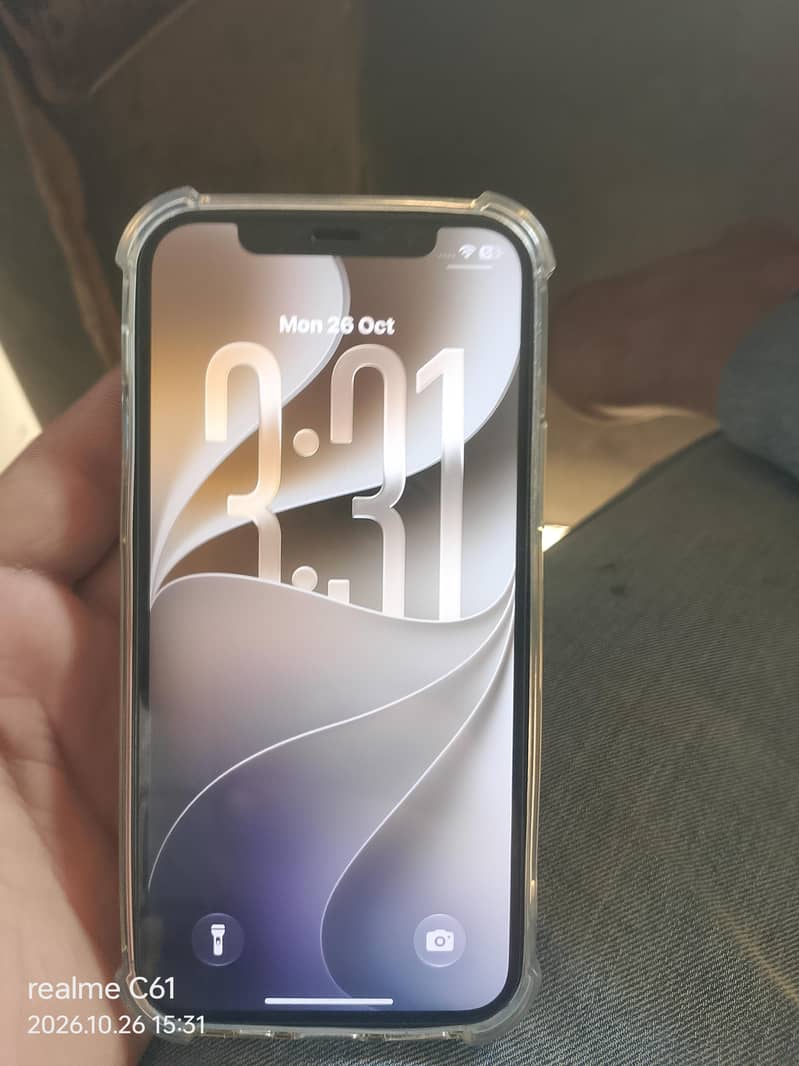Apple iPhone 12 8