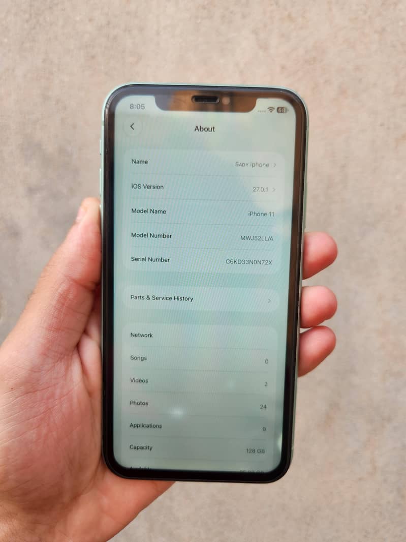 Apple iPhone 11 4