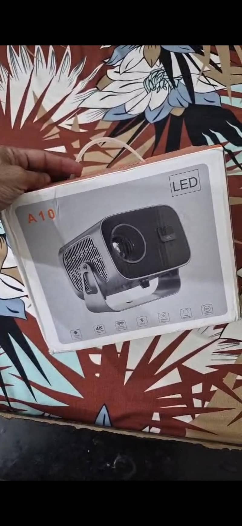 A10 Smart Projector 8