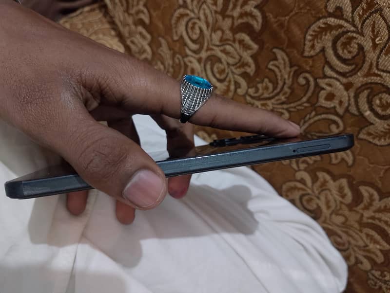 Itel S25 1