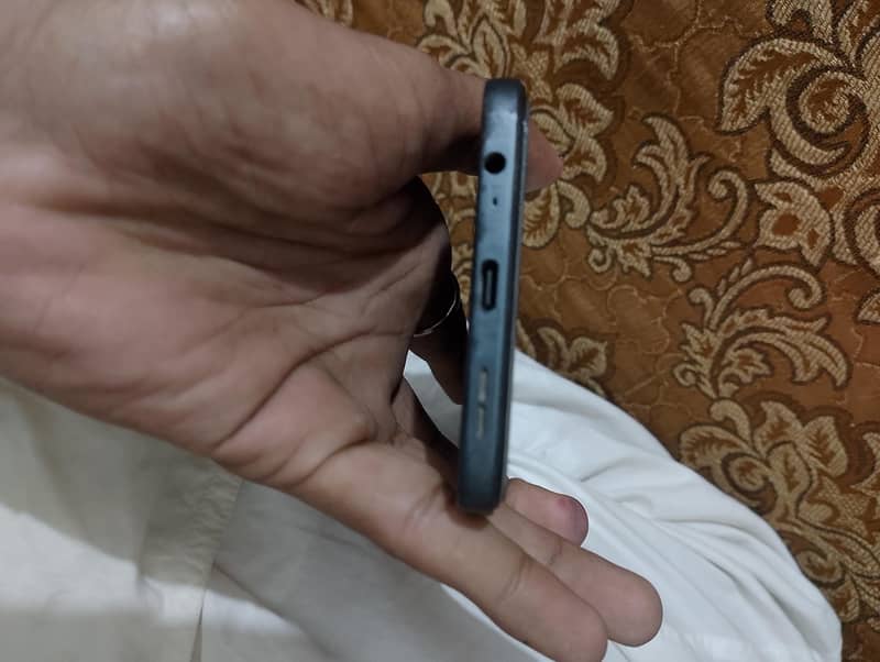 Itel S25 4