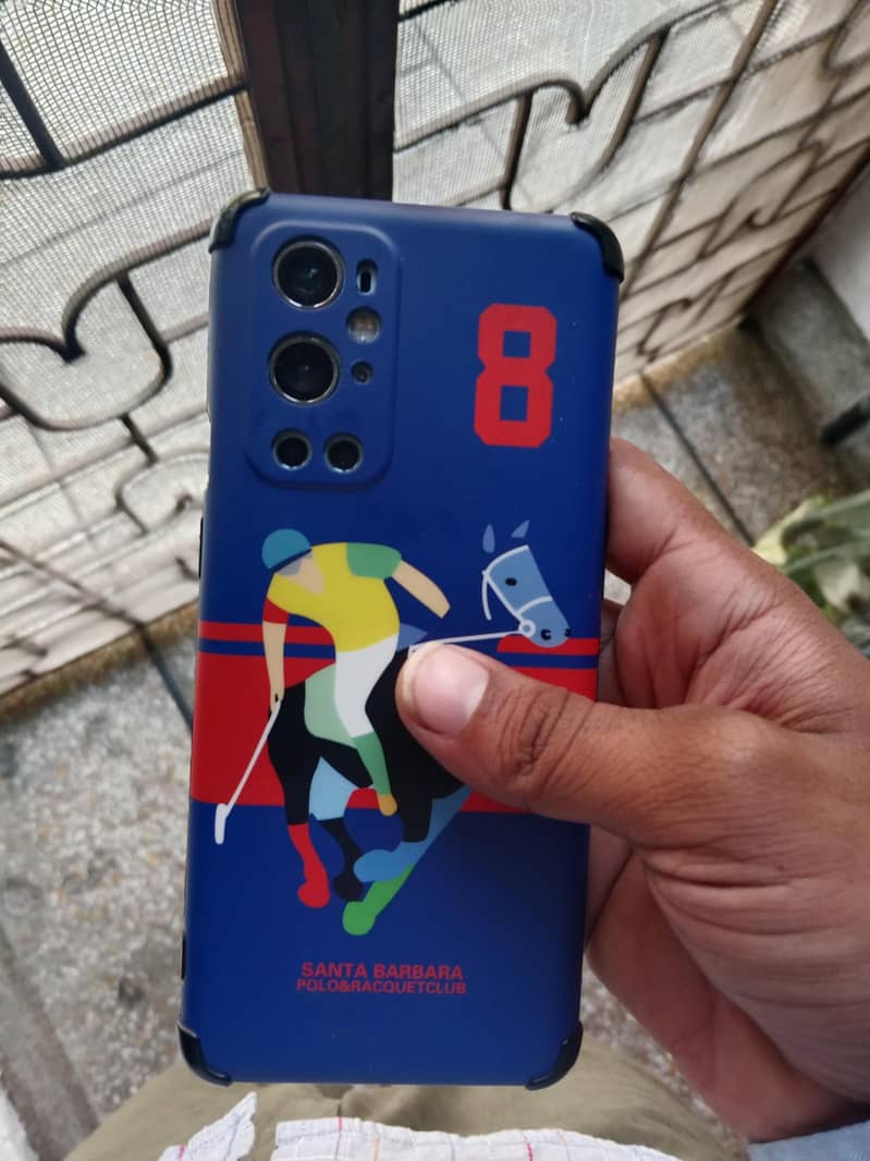 One Plus 9 Pro 9
