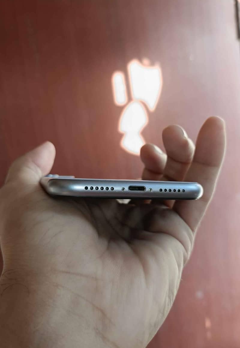 Apple iPhone 11 JV 2