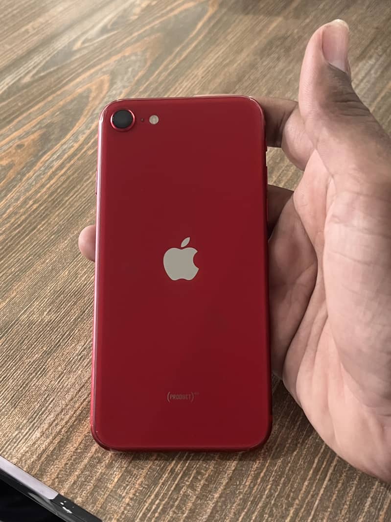 Apple iPhone SE 6