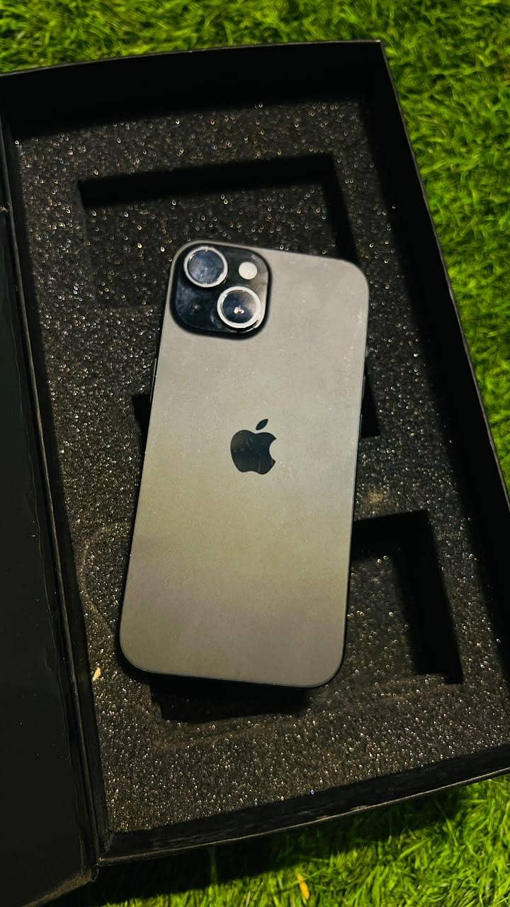 Apple iPhone 15 1