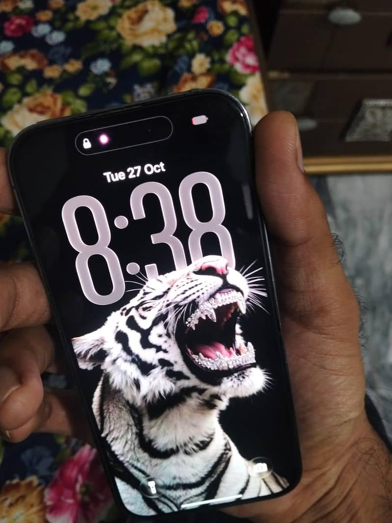 Apple iPhone 14 Pro JV 7