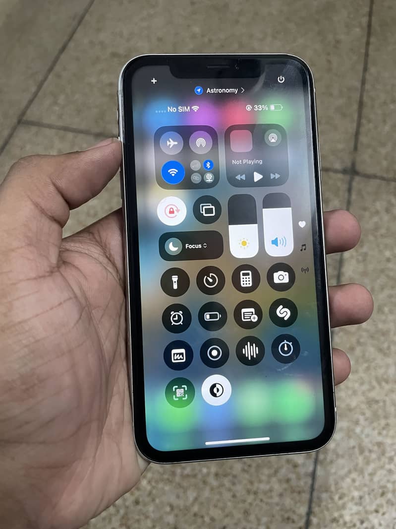 Apple iPhone XR 0