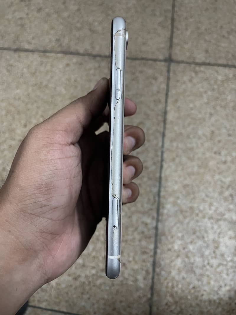 Apple iPhone XR 2