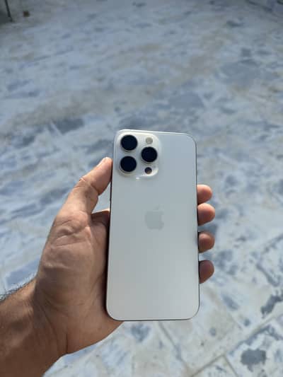 Apple iPhone 15 Pro Max