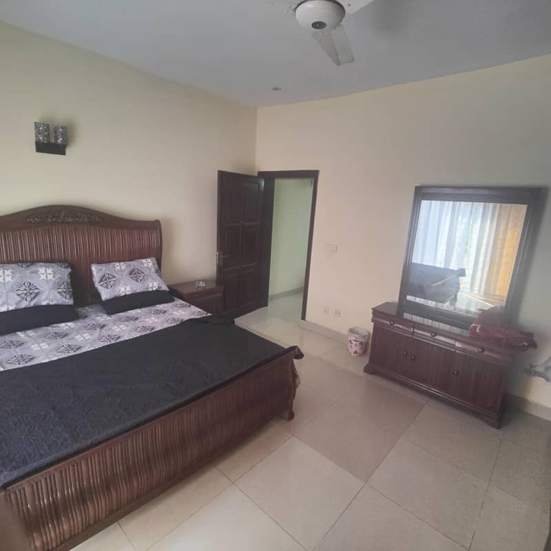Furnished 3-bed Portion 13