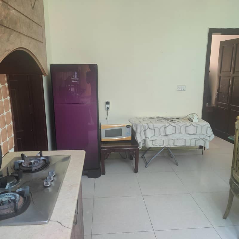Furnished 3-bed Portion 19