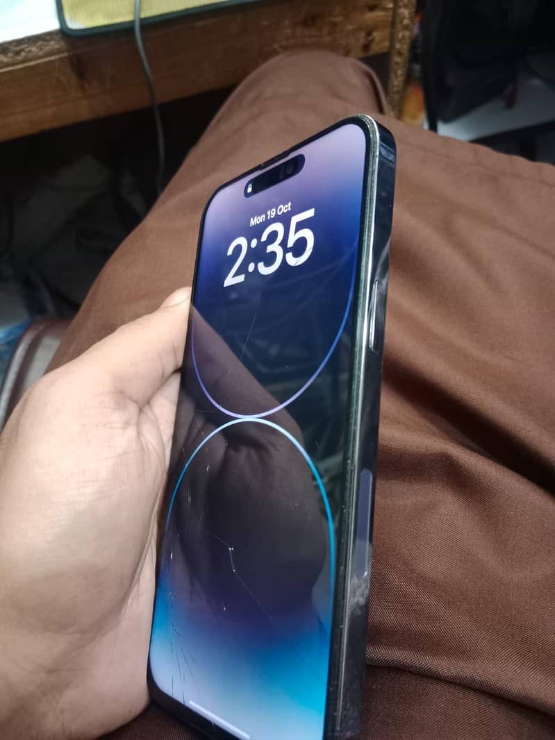 Apple iPhone 14 Pro Max 2