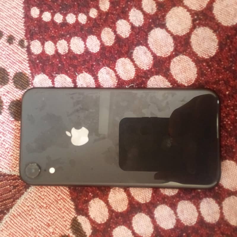 Apple iPhone XR 1