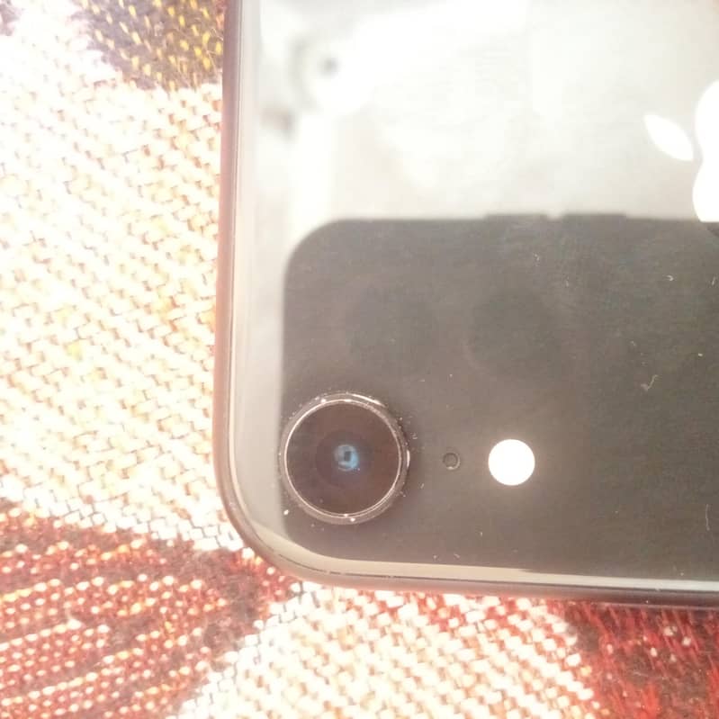 Apple iPhone XR 2