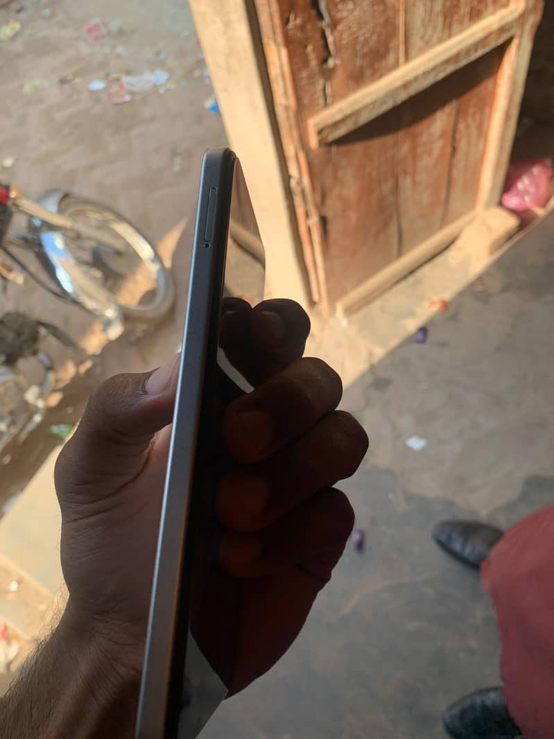 Infinix Smart 9 3
