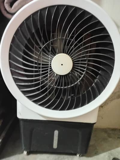 1 cooler 1 gyser  sale