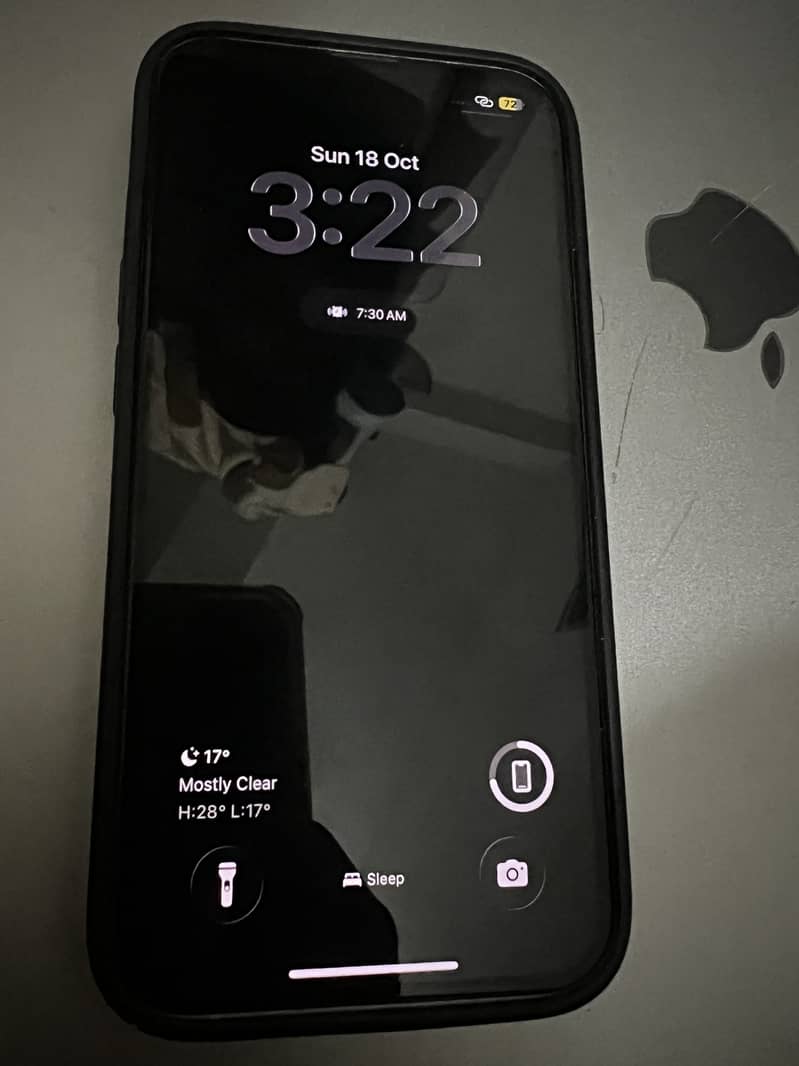 Apple iPhone 13 0