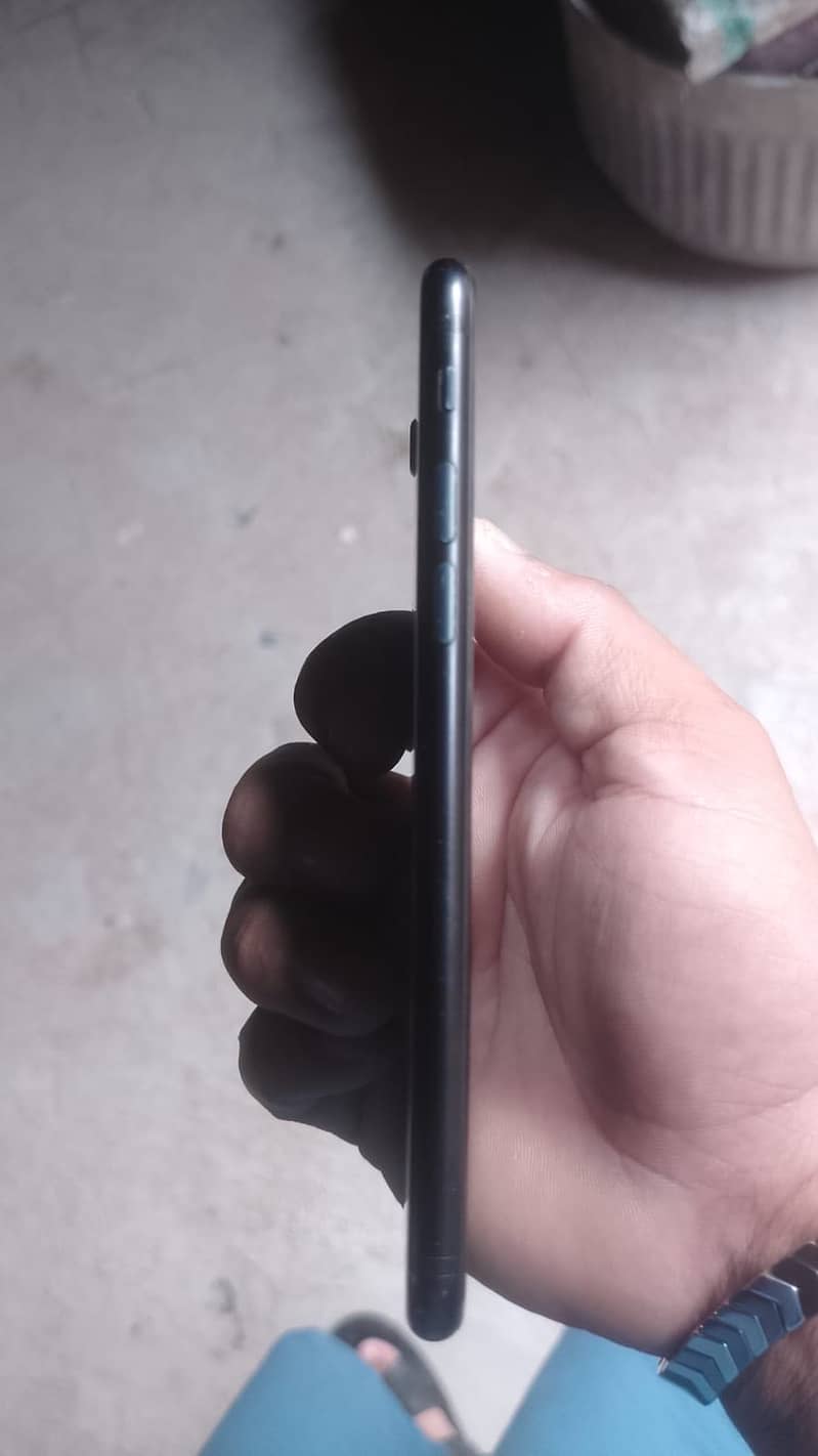 Apple iPhone SE 2