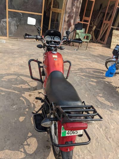 Suzuki GS 150 Model 2020 /.   03236362574
