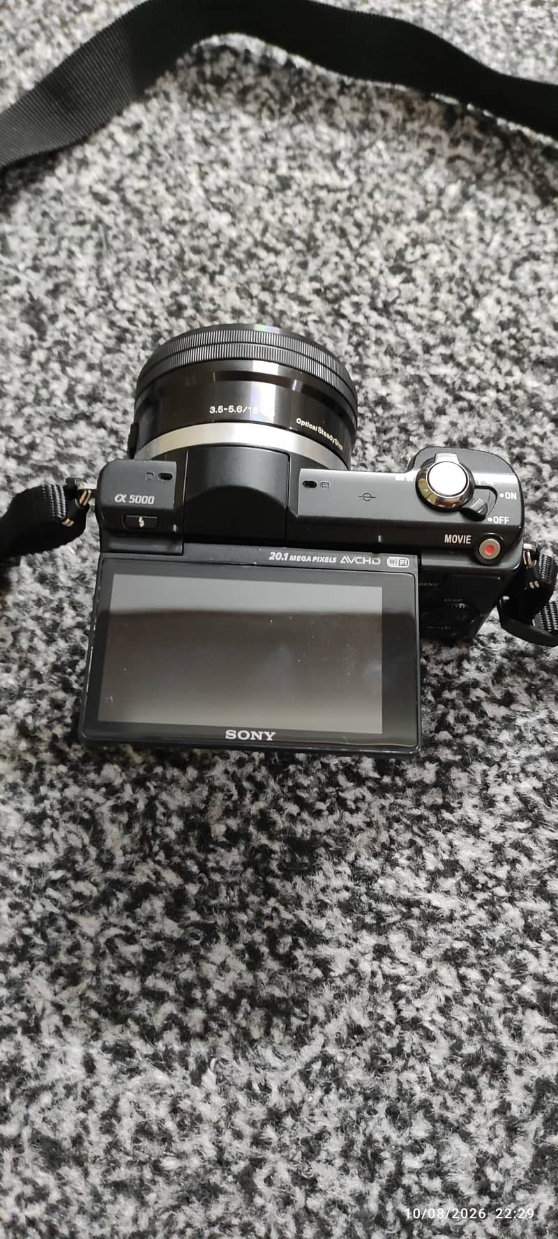 Sony A5000 Mirrorless 10/10 condition, daaba pack condition 1