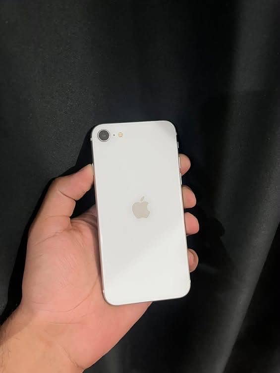 Apple iPhone SE 0