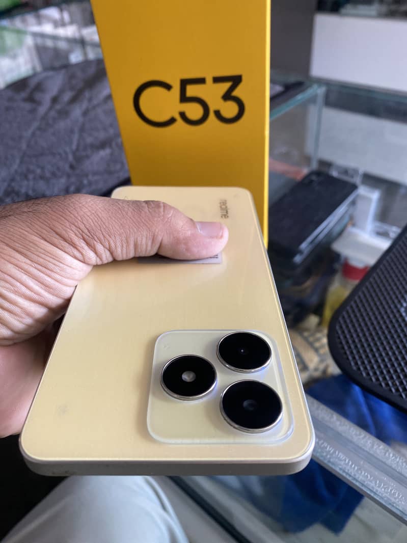 Realme C53 1