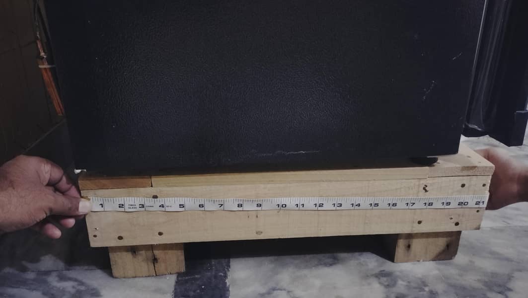 New Fridge Stand / Choki 1