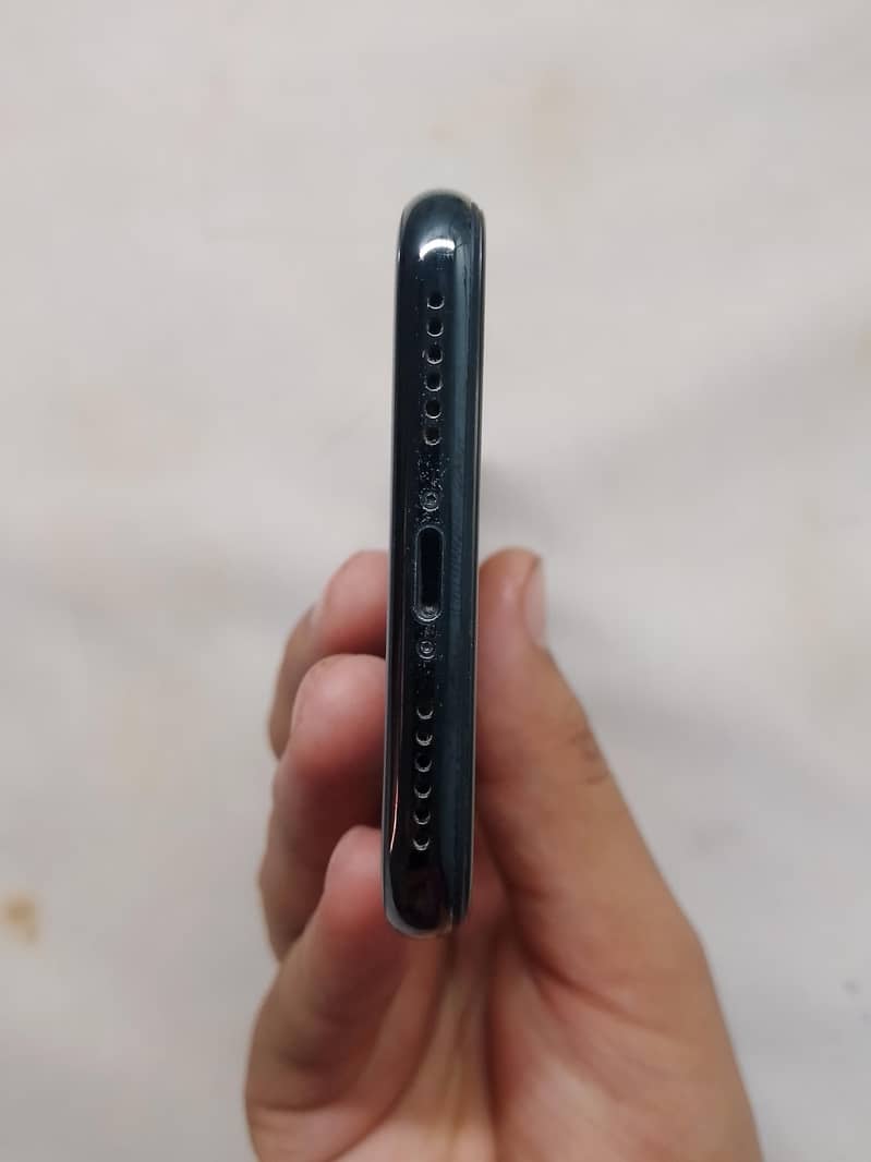 Apple iPhone X 1