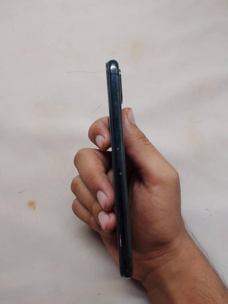Apple iPhone X 2