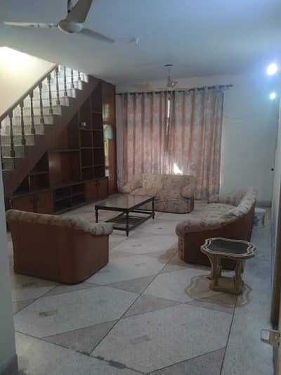 1 KANAL UPPER PORTION SAMI FURNISHED AVAILABLE FOR RENT DHA PHASE 1