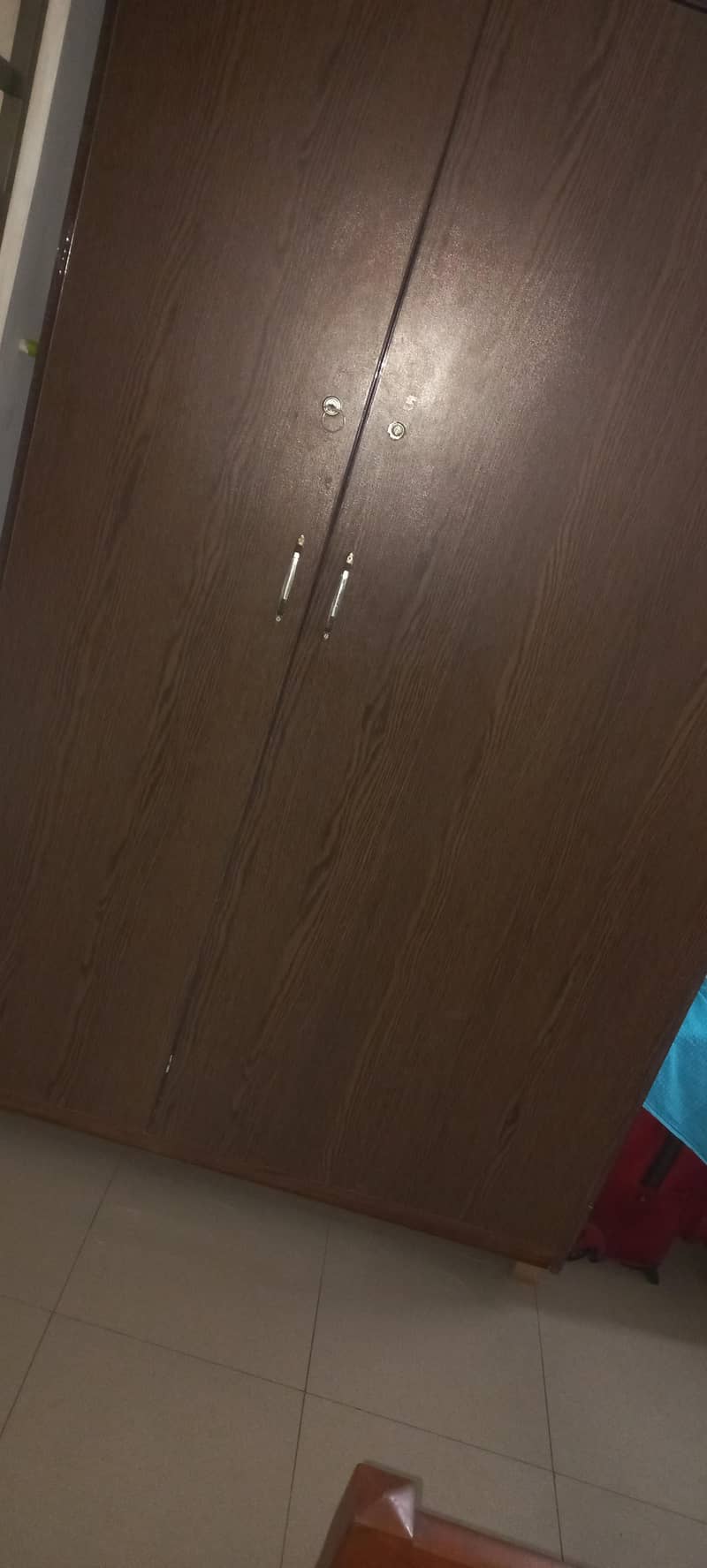 Cupboard wardrobe mint condition 3