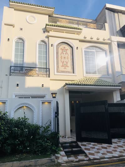 5 Merla Beautiful House For Sale In Alhafeez Garden Ph5