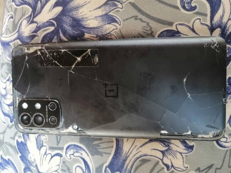 One Plus 9R 2