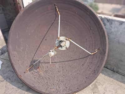 Dish satellite anteena 4.5 feet and 2.5 ,c bandlnb,ku band lnb