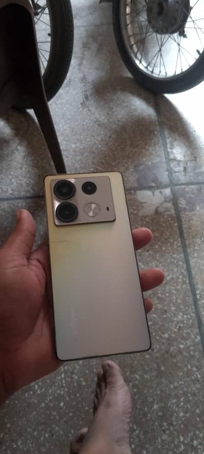 Infinix Note 40