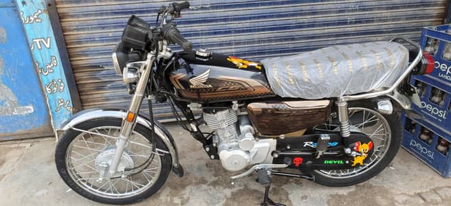 Honda self gold edition 0339%646463% brand new condition