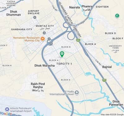 Khoobsorat Kanal Corner Plot For Sale In Top City