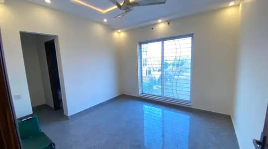 5 Marla upper portion Apartments For Rent Near Wapda Town Lahore