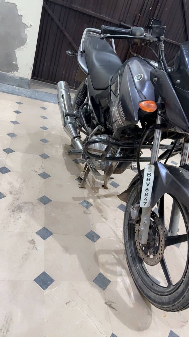 Yamaha  ybr 125 1