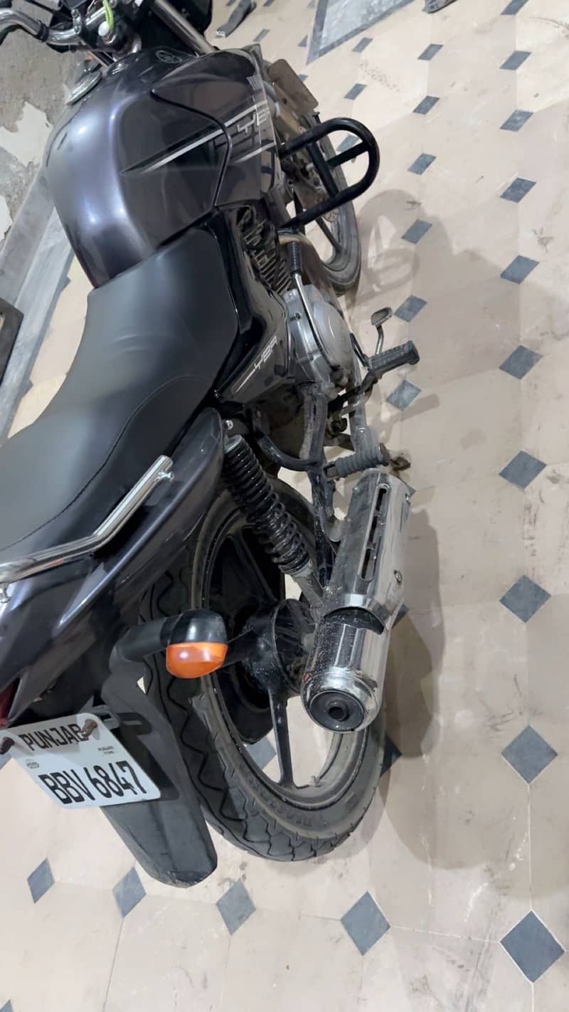 Yamaha  ybr 125 3
