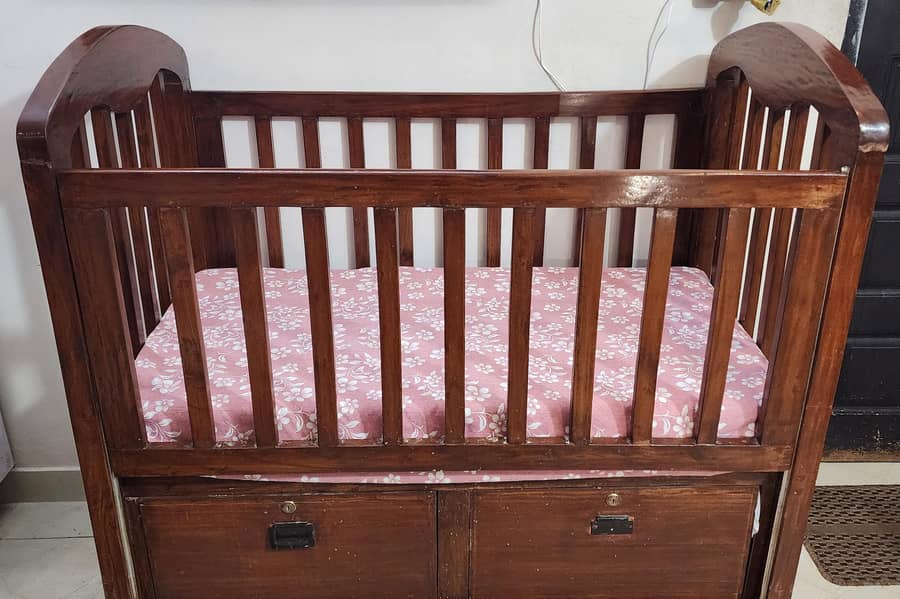 Baby cot 5